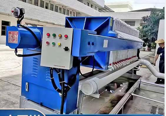 廂式壓濾機濾板為何成為易損件?